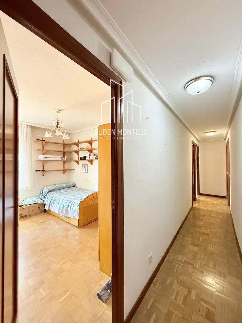 Bedroom of Flat for sale in Salamanca  with Heating, Terrace and Storage room