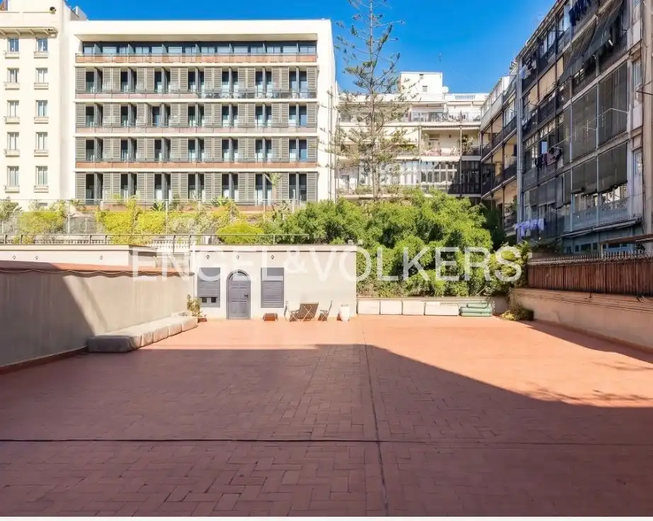 Piso con terraza en venta en Eixample, imagen 3