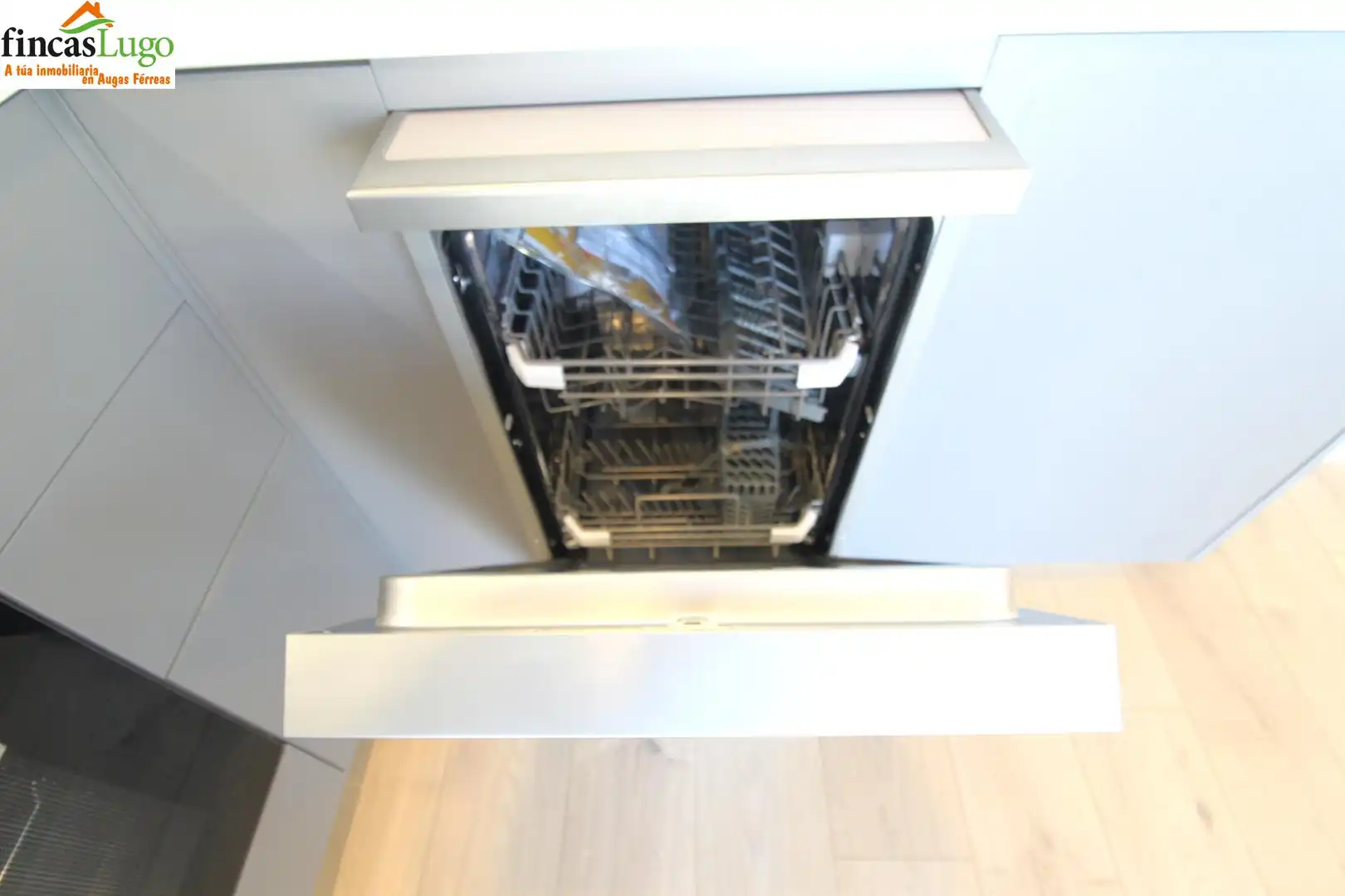Kitchen of Apartments for rent in Lugo  with Heating and Furnished