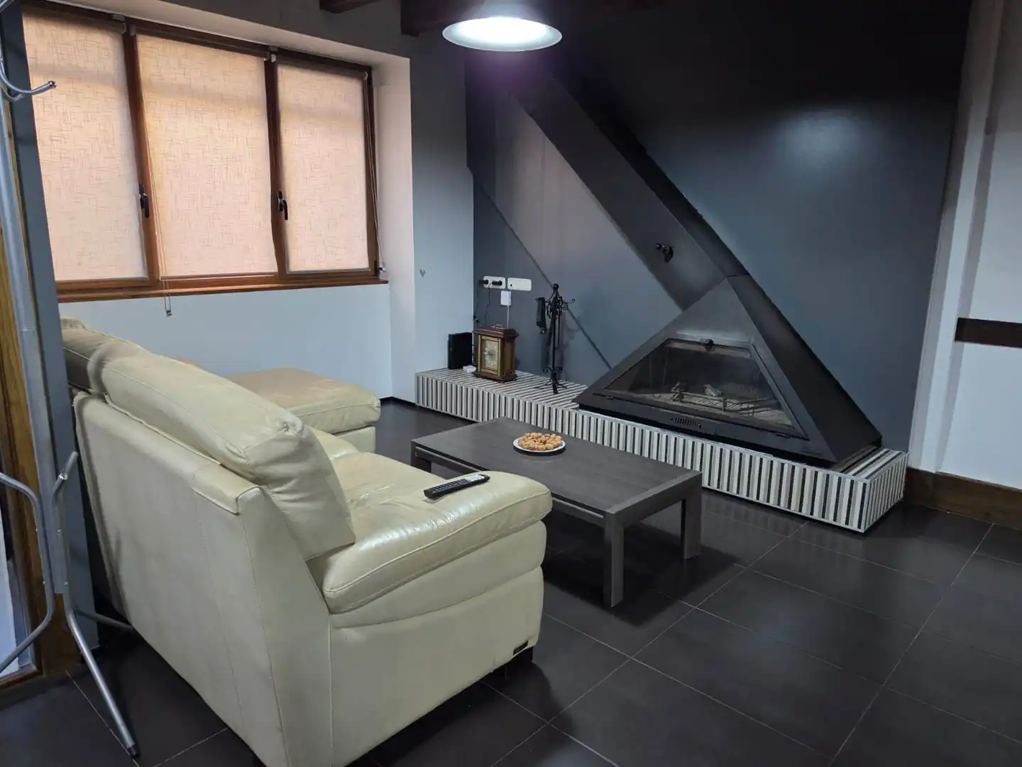 Wohnzimmer von Country house zum Verkauf in Campezo / Kampezu mit Möbliert