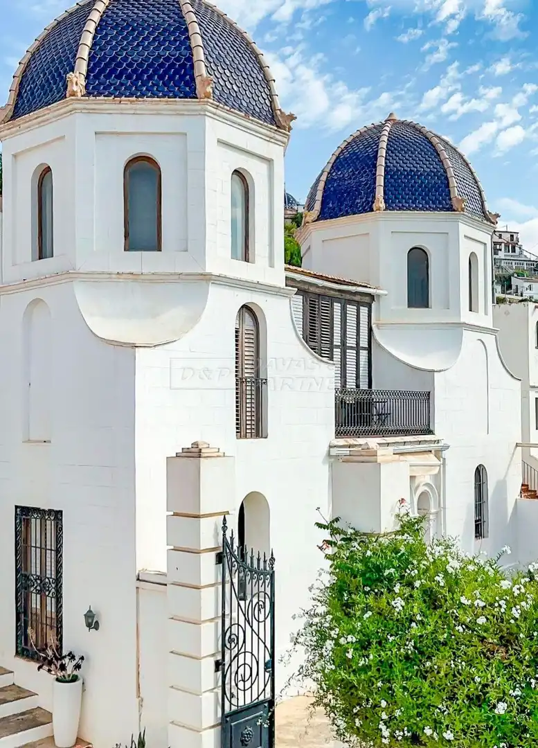 Außenansicht von Gebäude zum Verkauf in Altea