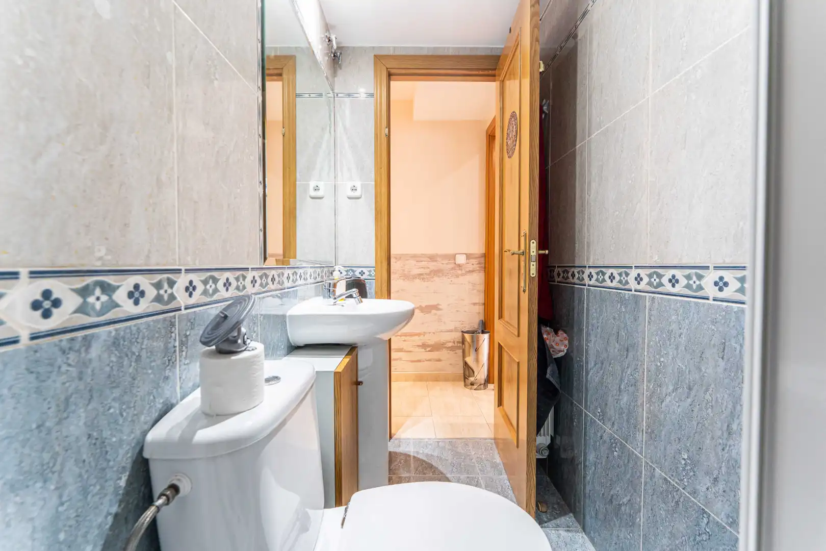 Bathroom of Duplexes for sale in Brunete  with Air Conditioner, Heating and Storage room