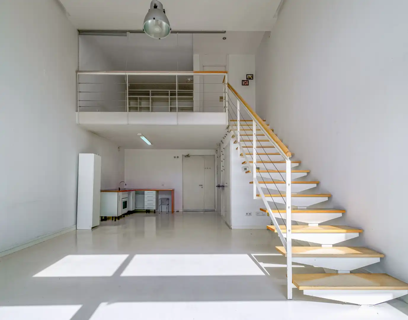 Loft zum Verkauf in Madrid mit Terrasse, Möbliert und Balkon