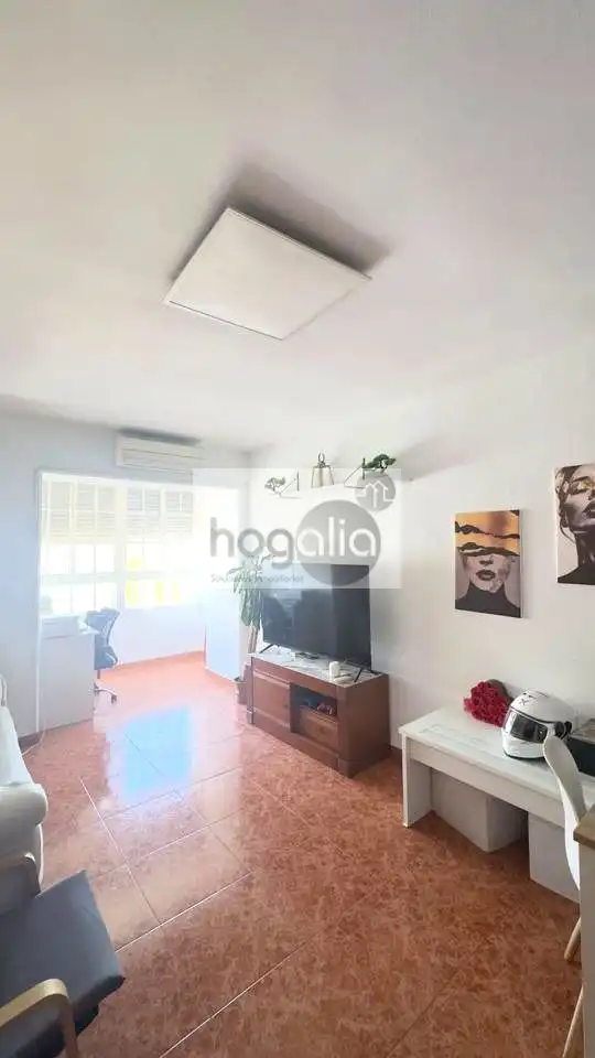 Schlafzimmer von Wohnung zur Miete in Sevilla mit Klimaanlage und Möbliert