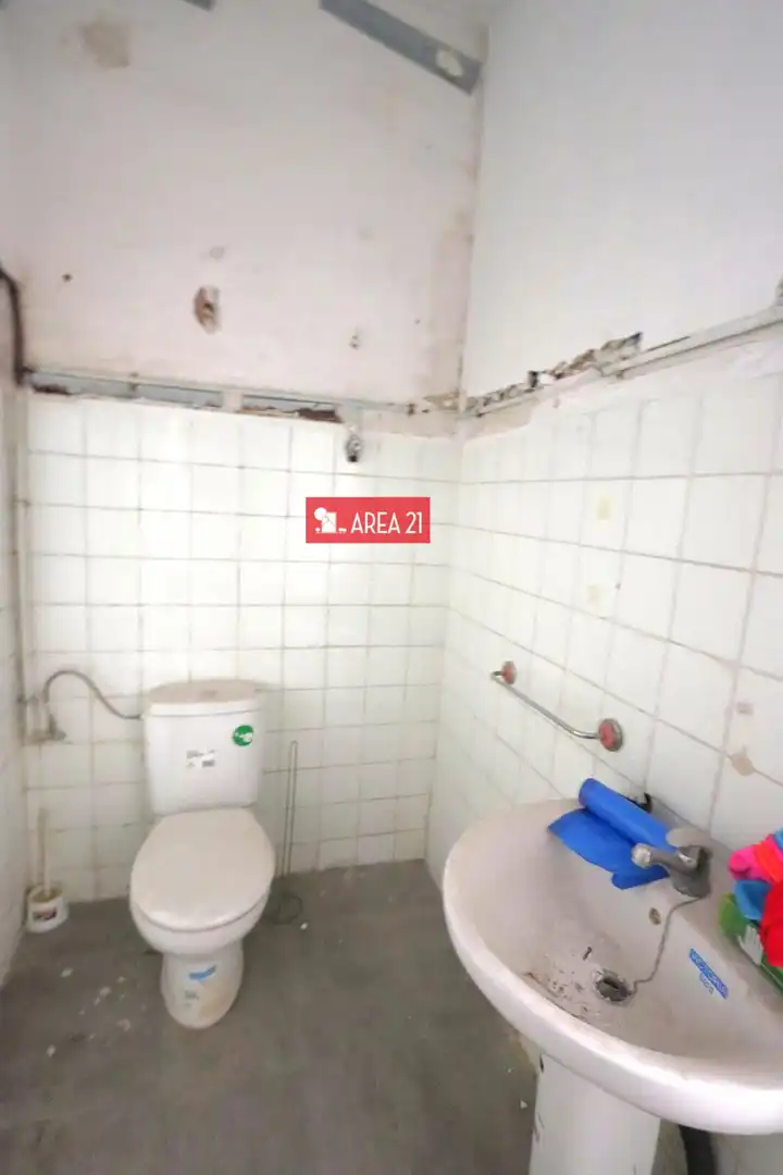 Local comercial de lloguer a Núcleo Urbano, imagen 12