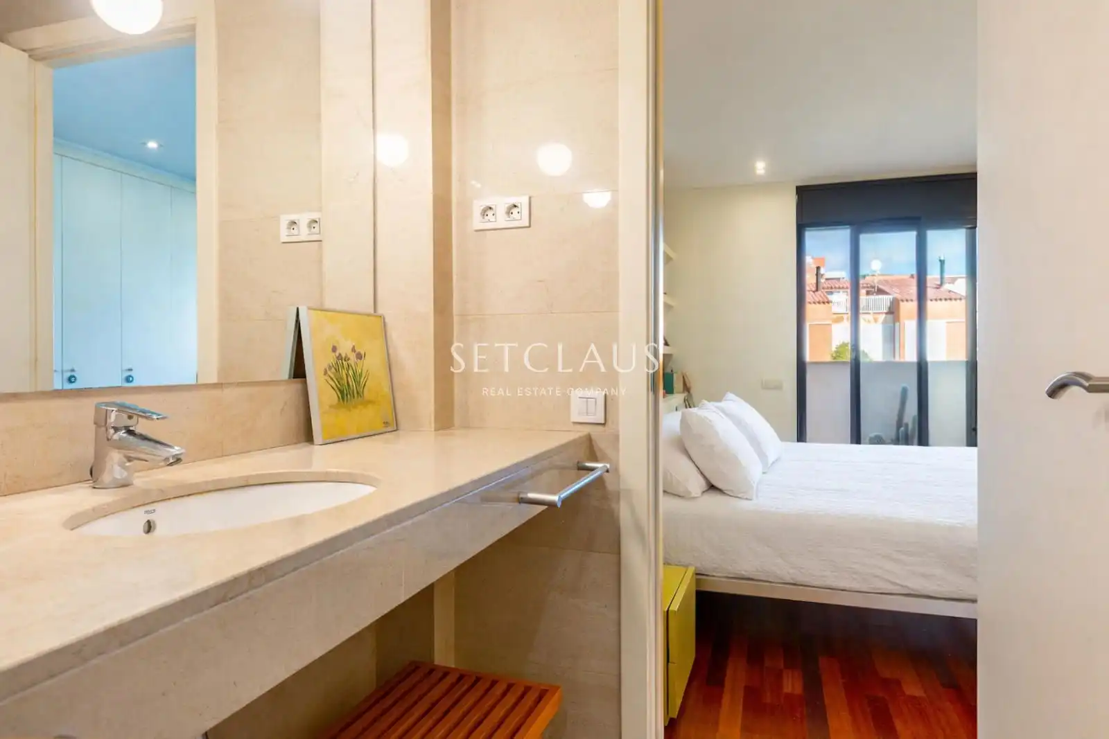Habitación de Casa adosada en venta en Premià de Mar con Aire acondicionado, Calefacción y Jardín privado