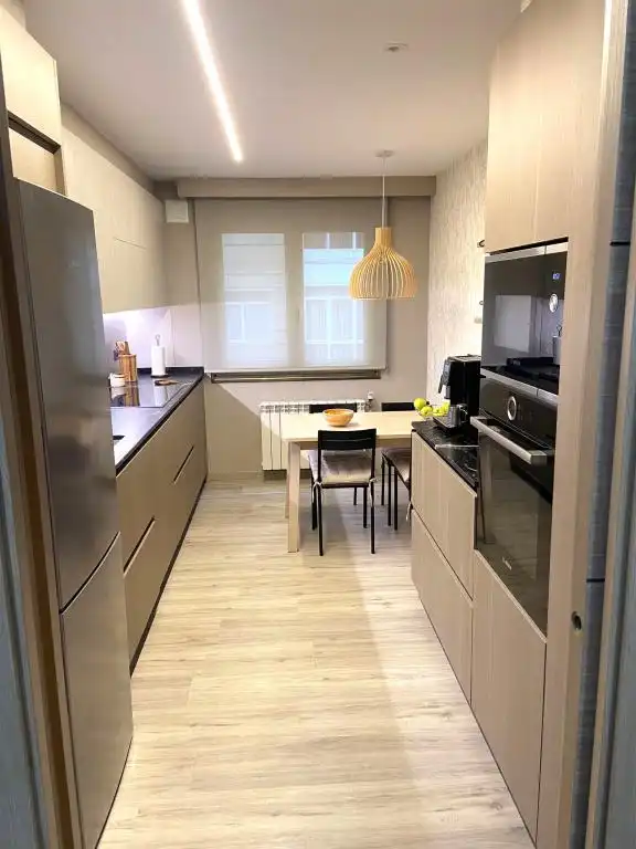Piso con ascensor en venta en Verín, imagen 2