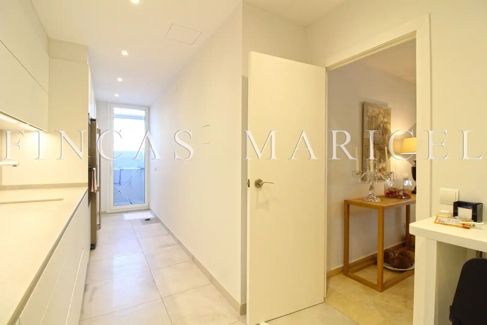 Wohnung zum Verkauf in Sitges mit Klimaanlage, Heizung und Terrasse