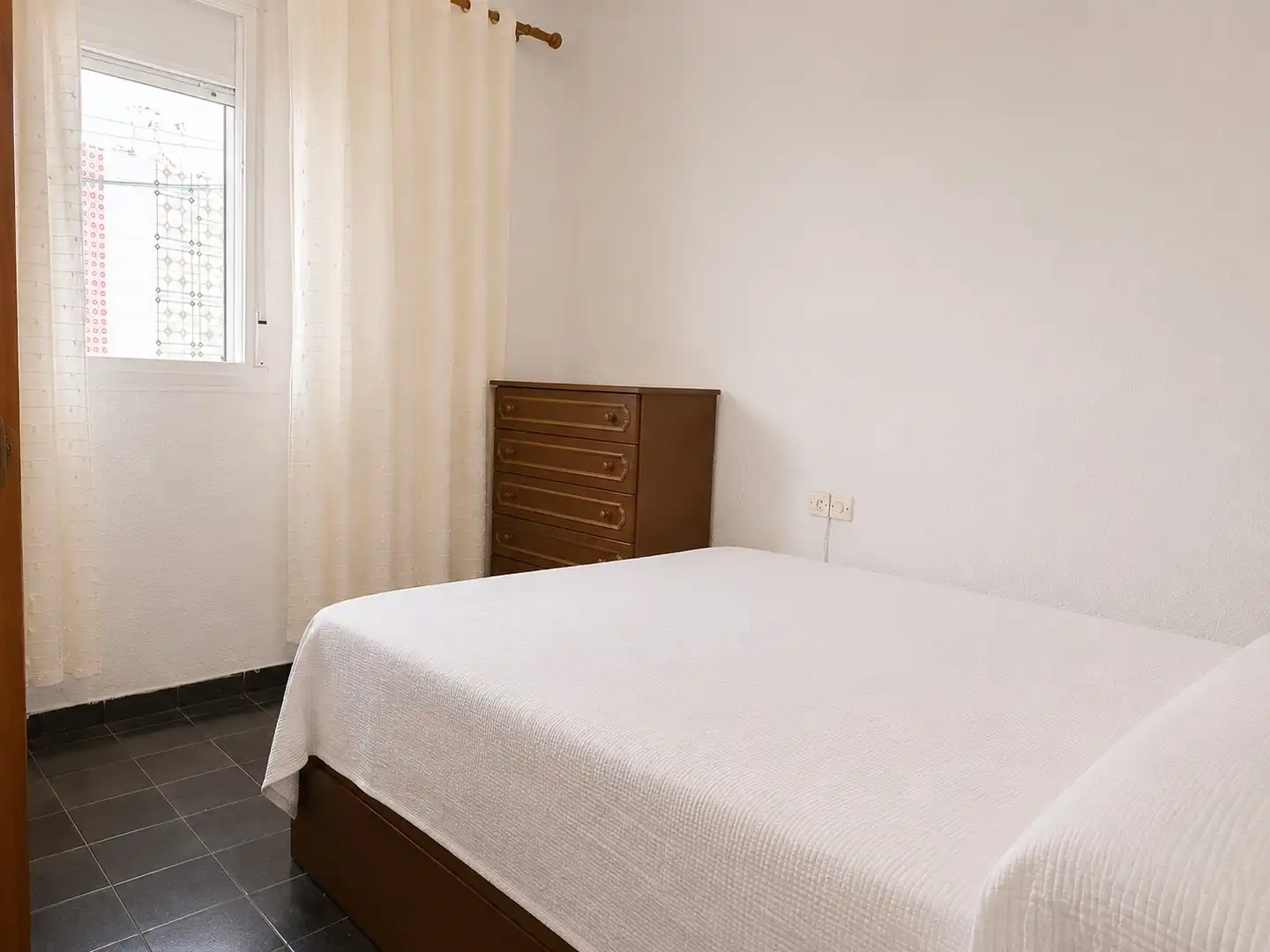 Bedroom of Flat for sale in Torrenueva Costa  with Furnished