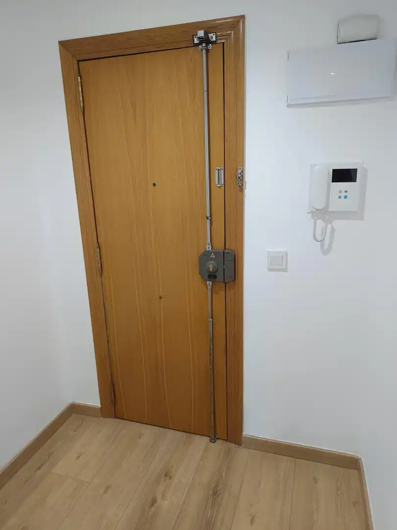 Wohnung mit Terrasse zum Verkauf in Avenida de la Paz, imagen 23