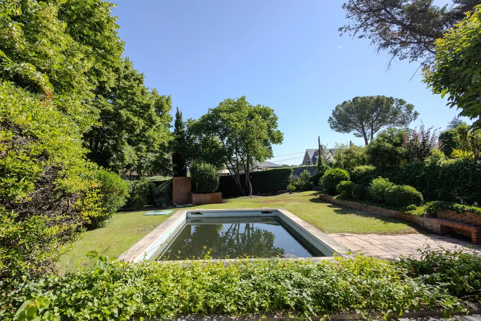 Jardín de Casa o chalet en venta en Boadilla del Monte con Calefacción, Trastero y Piscina