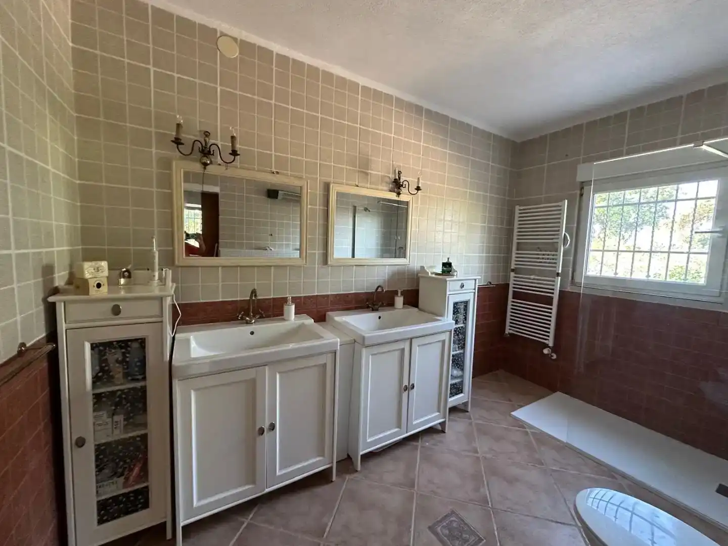 Badezimmer von Country house zum Verkauf in San Jorge / Sant Jordi mit Klimaanlage und Schwimmbad