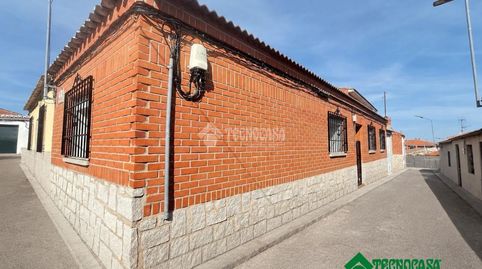 Foto 2 de Casa adosada en venta en Santo Domingo-Caudilla, Toledo