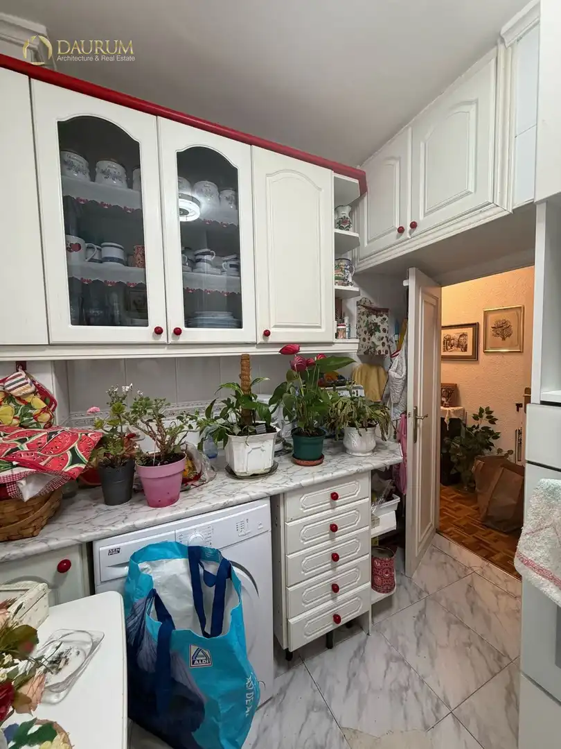 Cocina de Piso en venta en Madrid con Calefacción, Piscina y Amueblado