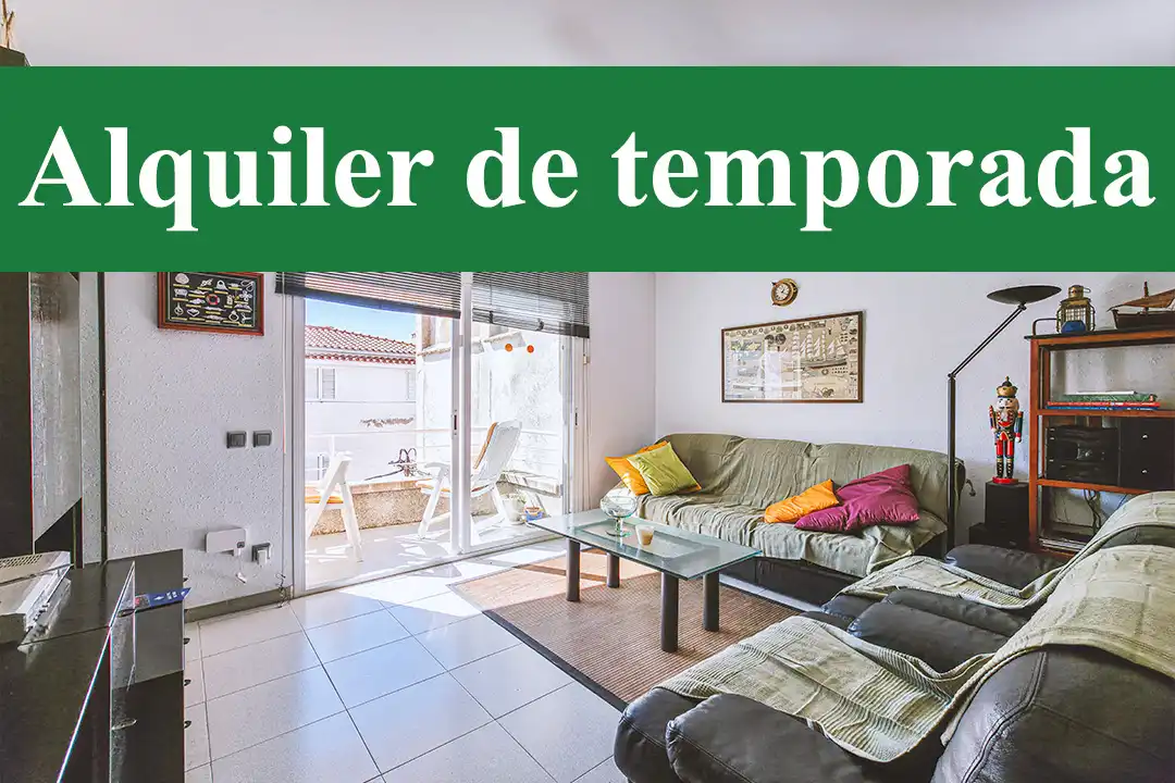 Sala d'estar de Pis de lloguer en Sant Pol de Mar amb Terrassa, Moblat i Forn