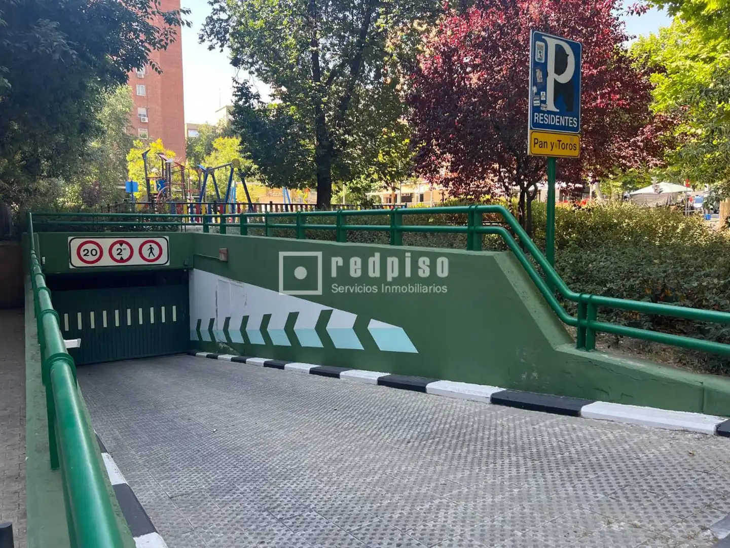 Aparcament de Pis en venda en Madrid amb Aire condicionat, Calefacció i Parquet