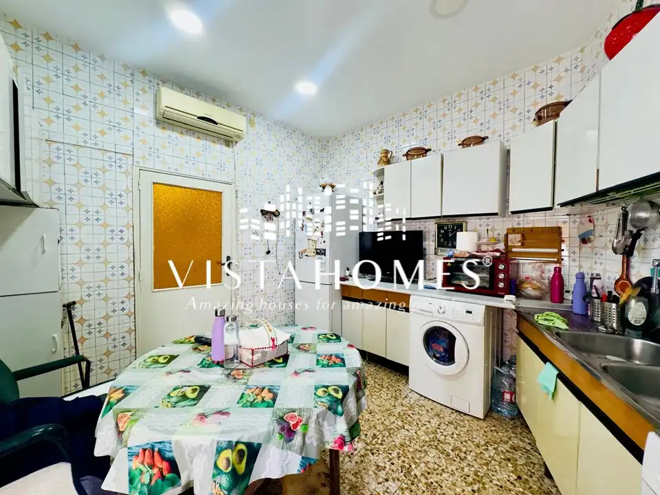 Küche von Wohnung zum Verkauf in Madrid mit Klimaanlage, Heizung und Balkon