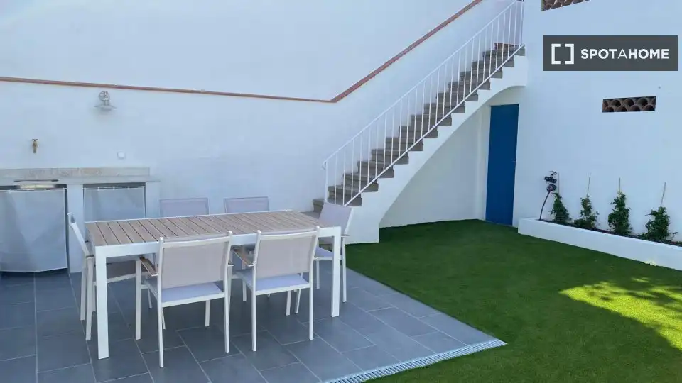 Flat for rent in Centre