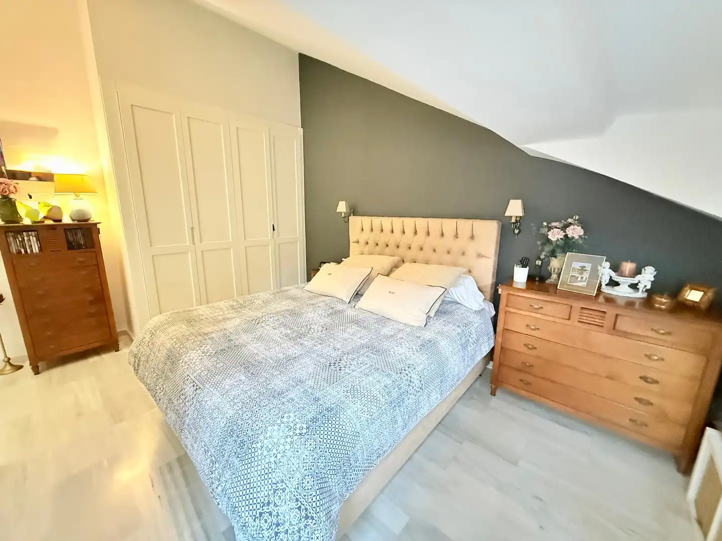 Habitación de Dúplex en venta en Fuengirola con Aire acondicionado, Calefacción y Terraza