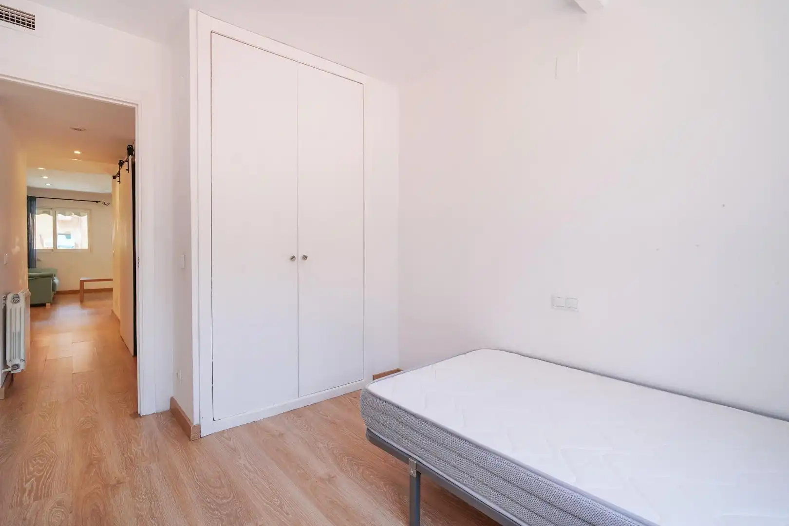 Habitación de Piso de alquiler en Valencia con Aire acondicionado, Calefacción y Terraza