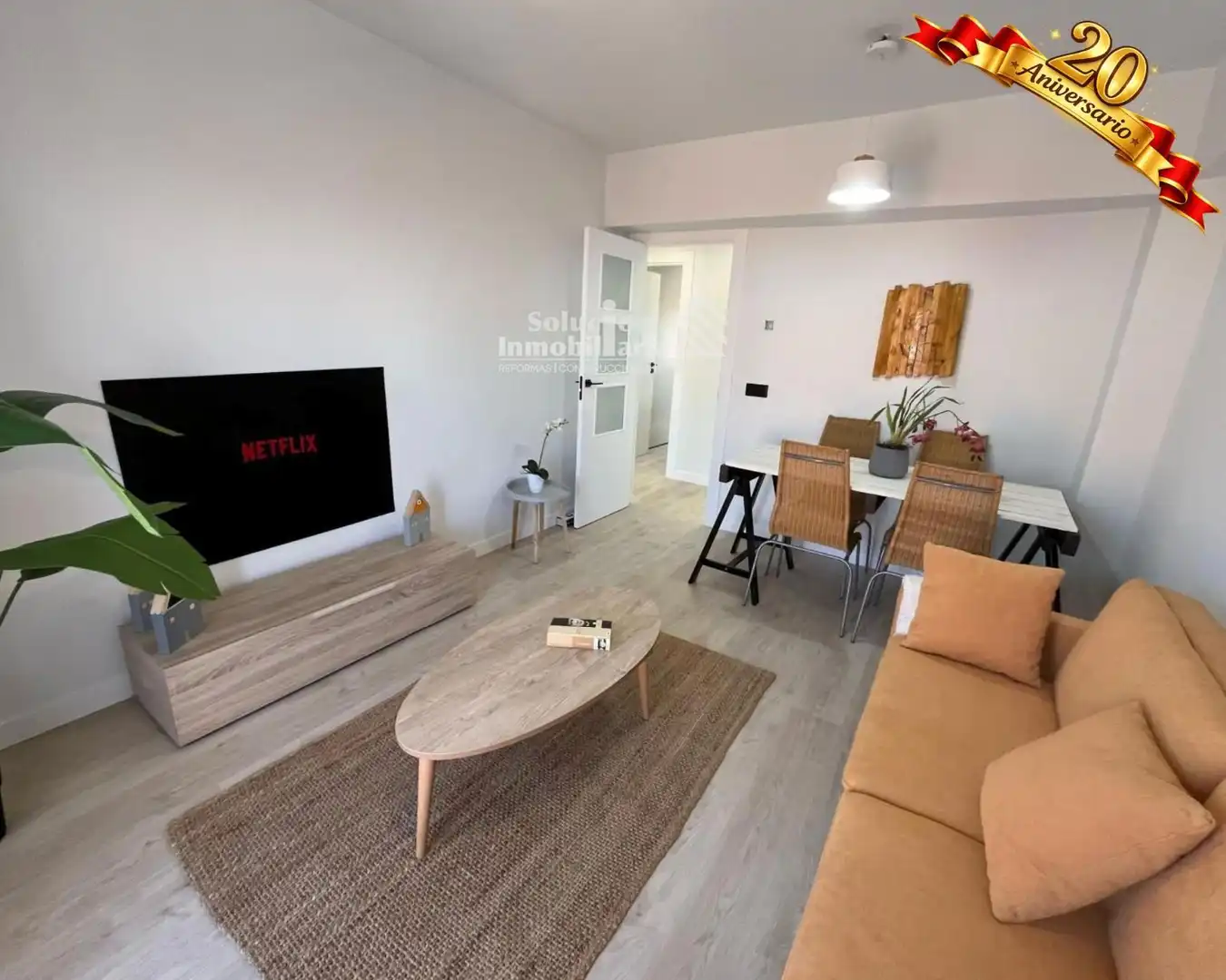 Sala de estar de Piso en venta en Salamanca Capital con Calefacción y Terraza