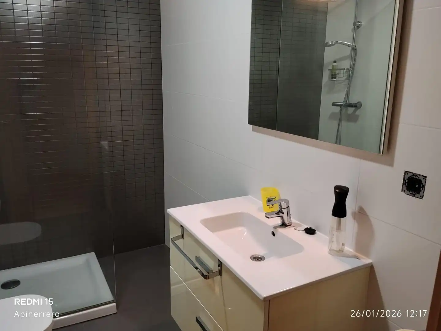 Baño de Piso en venta en Alicante / Alacant con Aire acondicionado