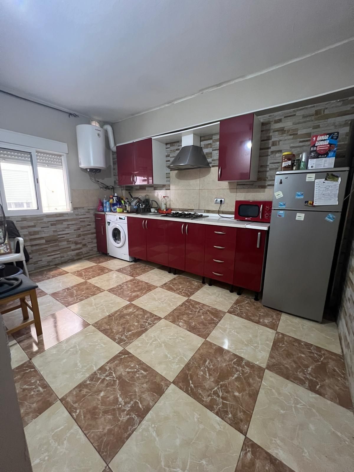 Cuina de Pis en venda en  Almería Capital amb Terrassa