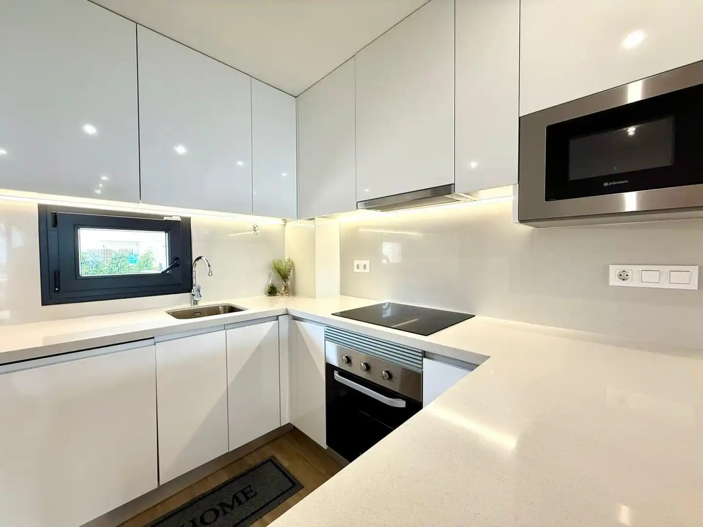 Kitchen of Flat for rent in Torrevieja  with Air Conditioner, Heating and Private garden