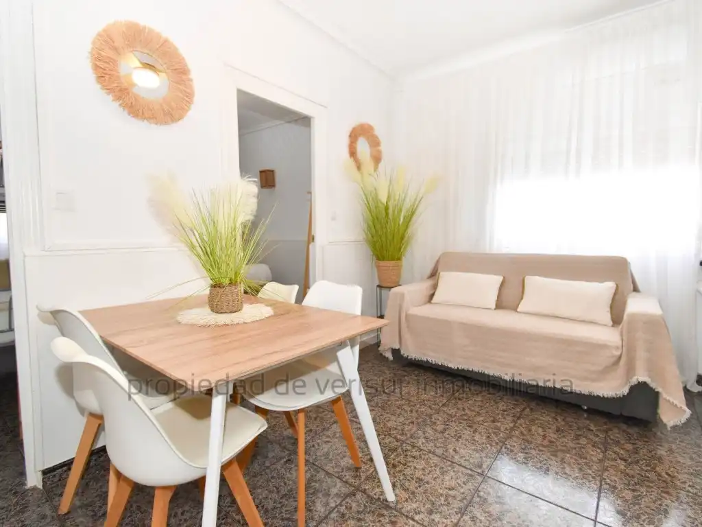 Apartment zum Verkauf in Calle Pintor Coronado 3