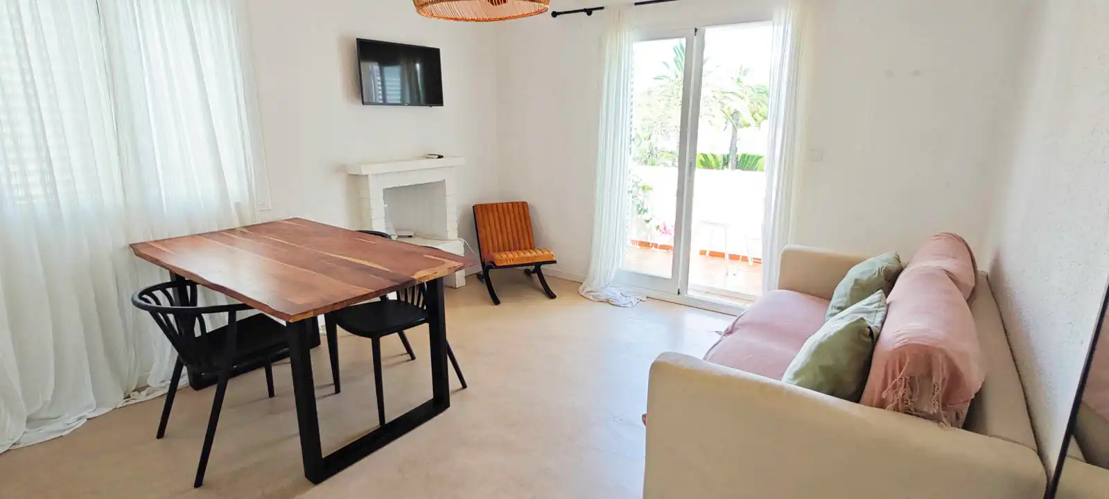 Sala d'estar de Apartament en venda en Dénia amb Aire condicionat, Terrassa i Internet