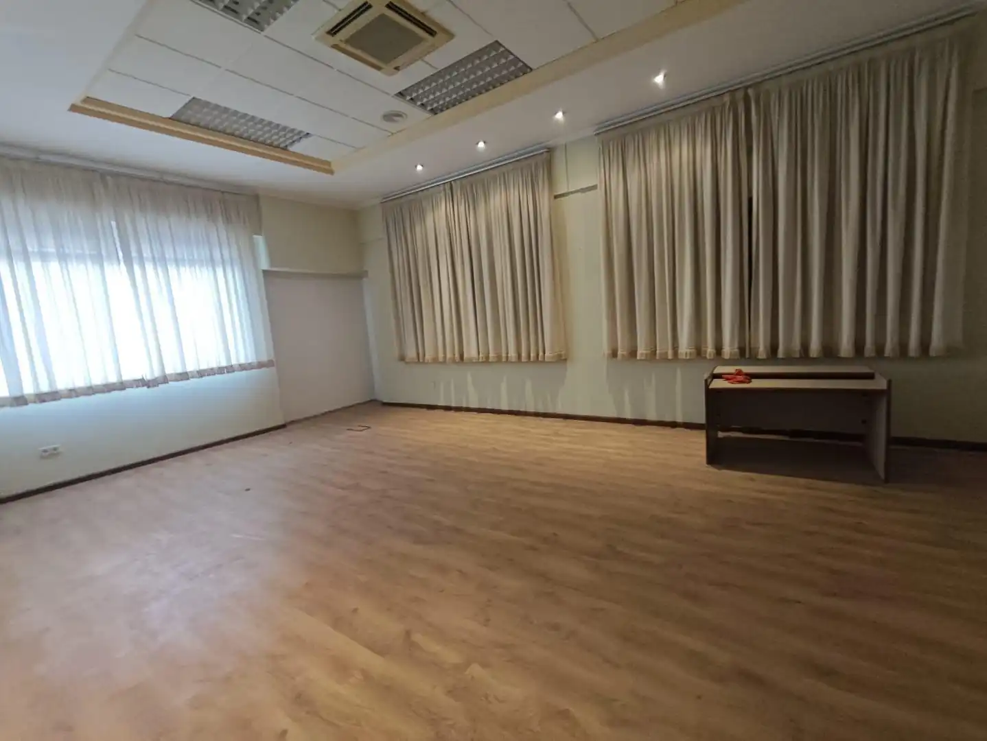 Oficina en venta en Petrer con Aire acondicionado
