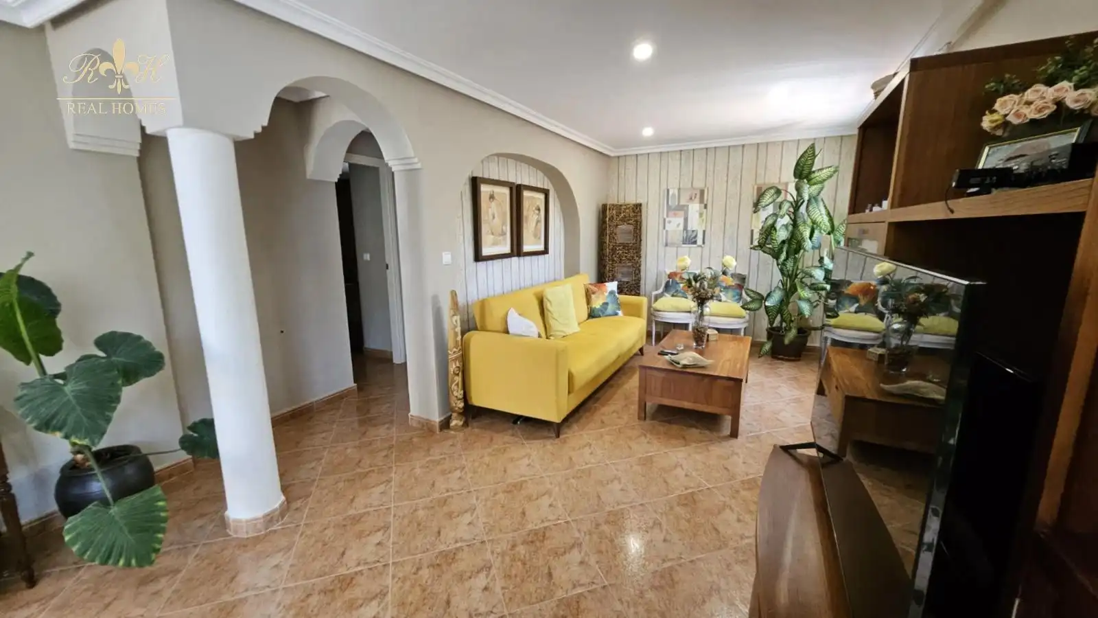 Sala de estar de Casa o chalet en venta en La Nucia con Piscina