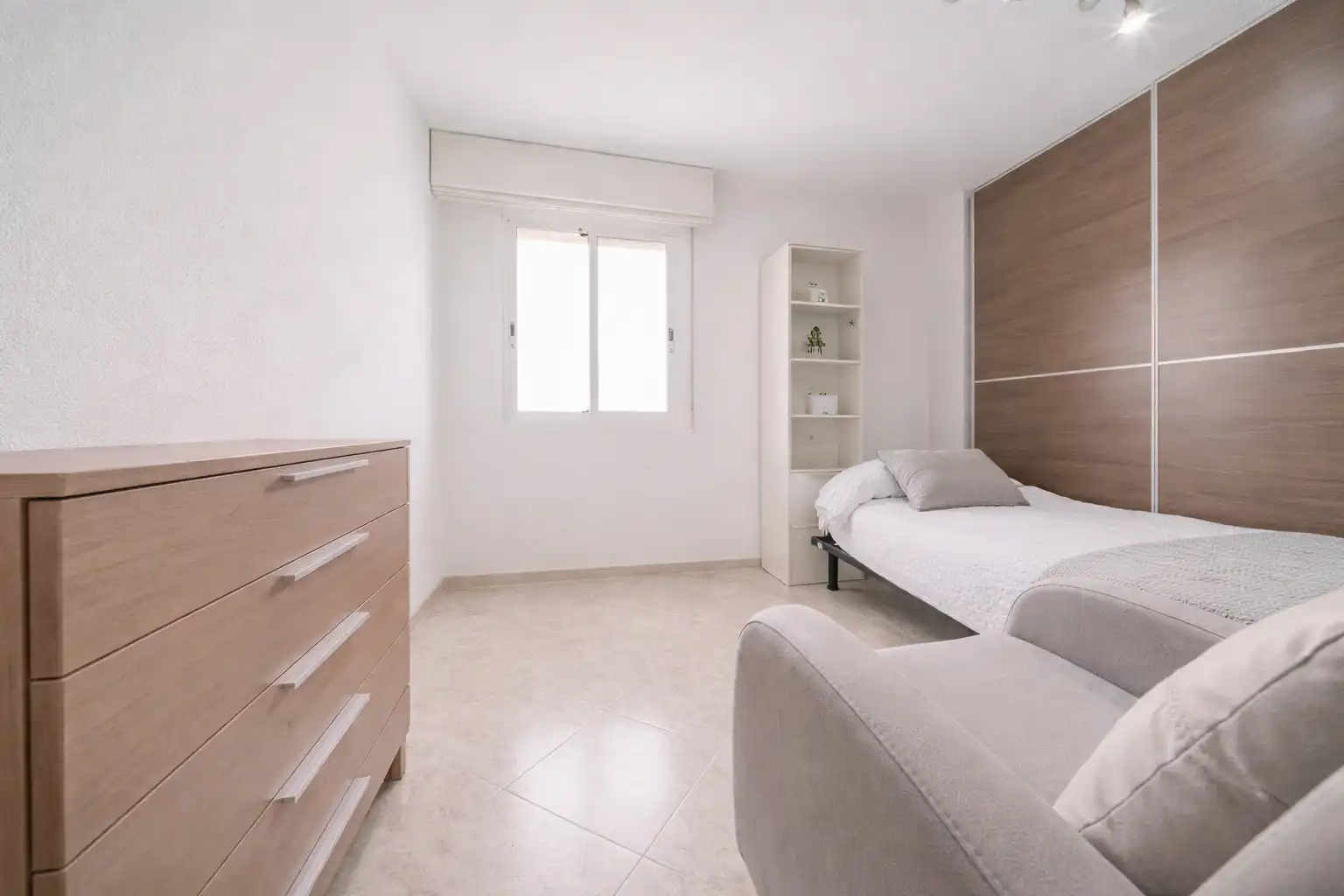Habitación de Piso en venta en Roquetas de Mar con Aire acondicionado y Piscina comunitaria