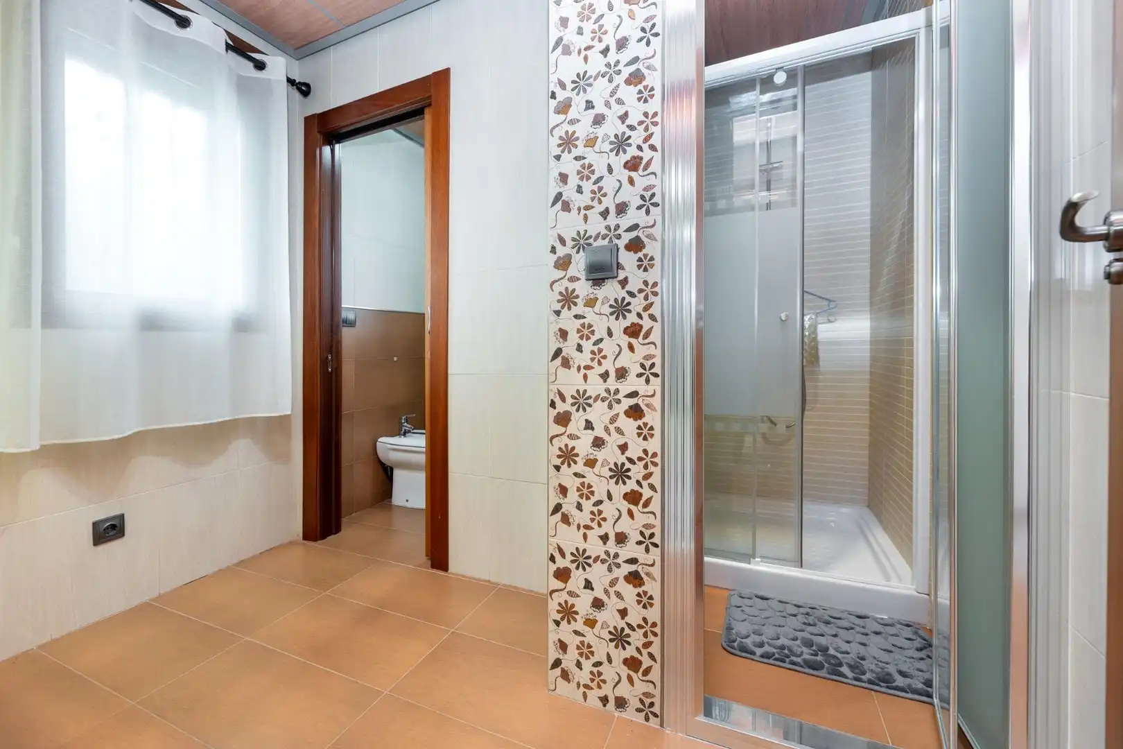 Baño de Casa o chalet en venta en Albolote con Terraza, Trastero y Piscina