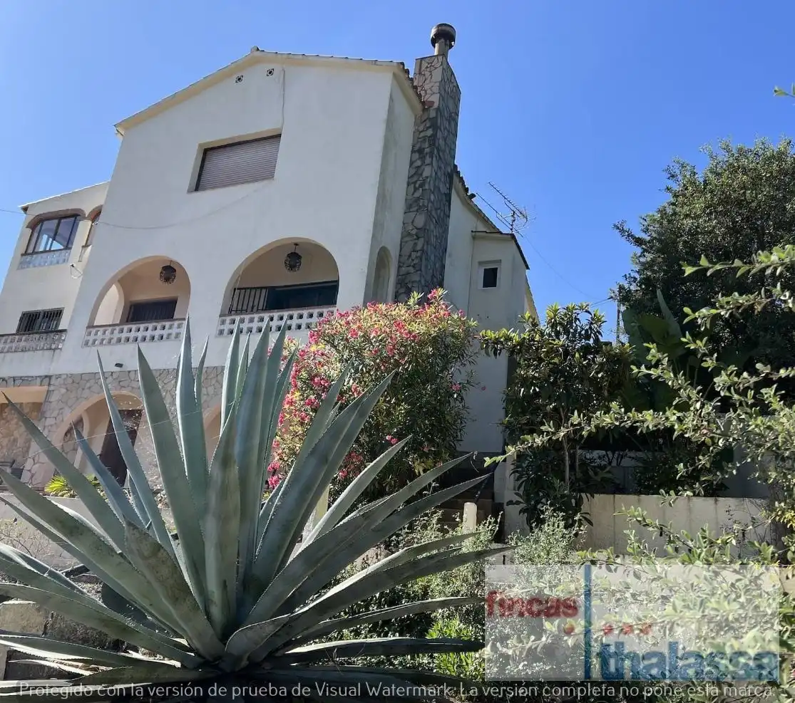 Casa o xalet en venda a Lloret Verd - Els Pinars
