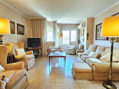 Living room of Flat for sale in Reus  with Air Conditioner, Furnished and Balcony