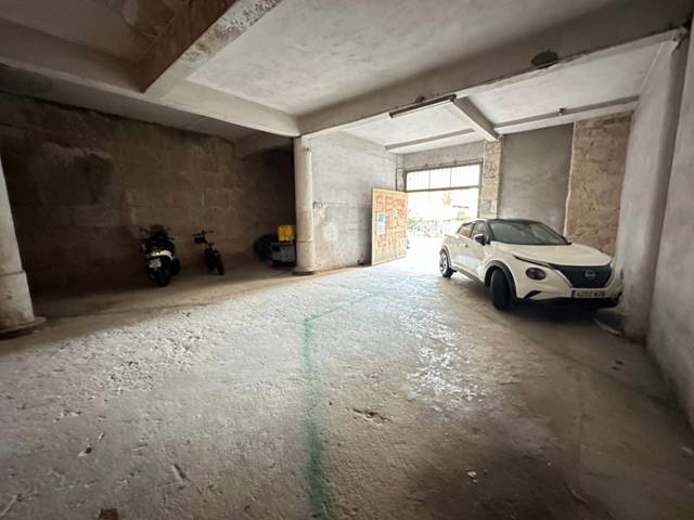 Local comercial en Alquiler en Calle LEPANTO en Zona de Plaza de Barcelos