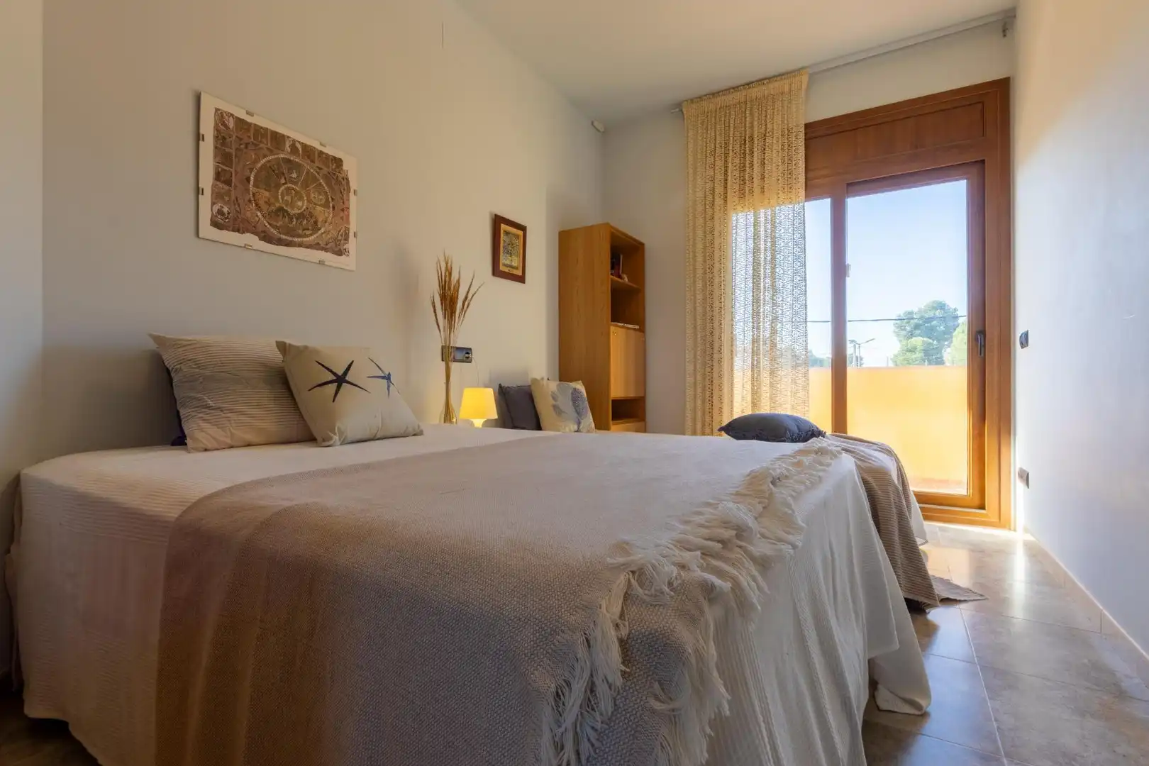 Dormitori de Casa o xalet en venda en Mont-roig del Camp amb Calefacció, Jardí privat i Terrassa