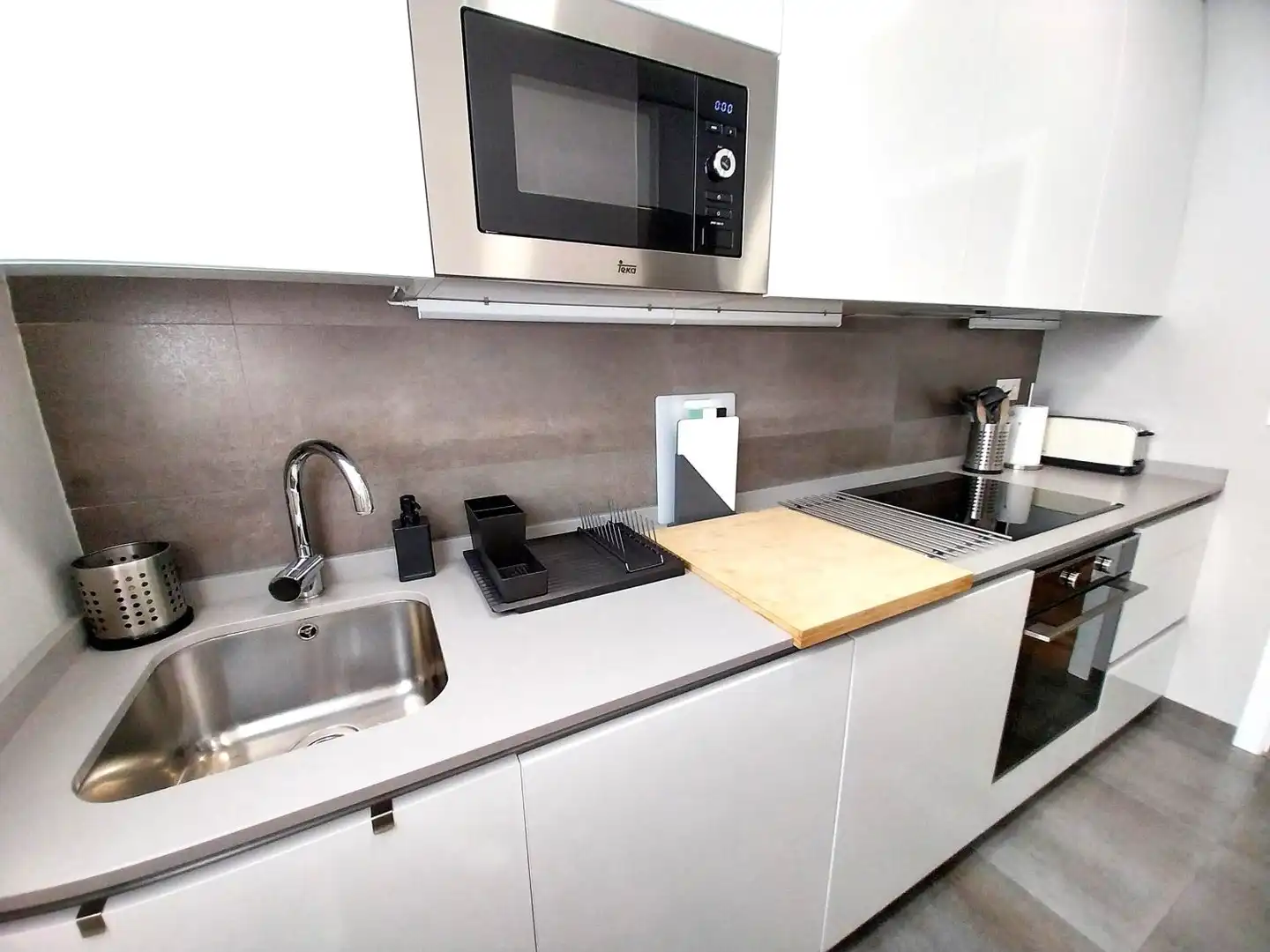 Kitchen of Flat for rent in Valladolid  with Air Conditioner, Heating and Terrace