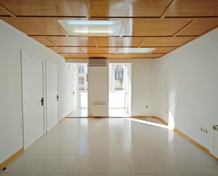 Flat for sale in Manresa  with Air Conditioner, Heating and Balcony