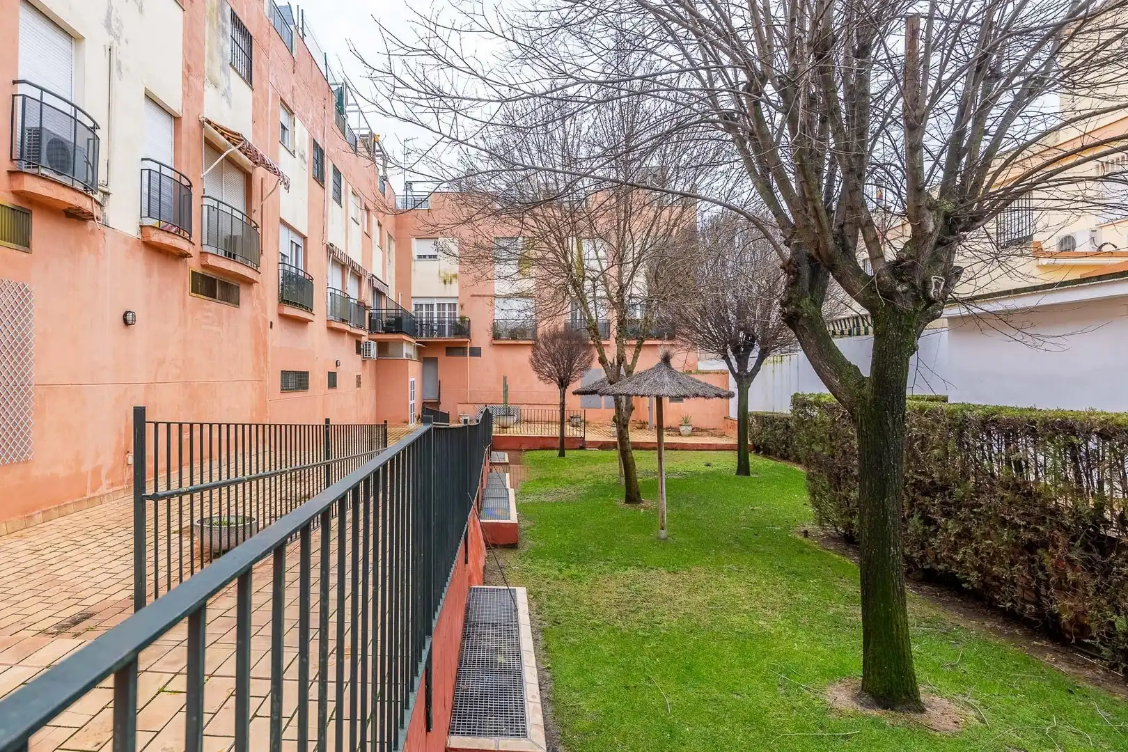 Exterior view of Duplexes for sale in Dos Hermanas  with Air Conditioner, Terrace and Community pool