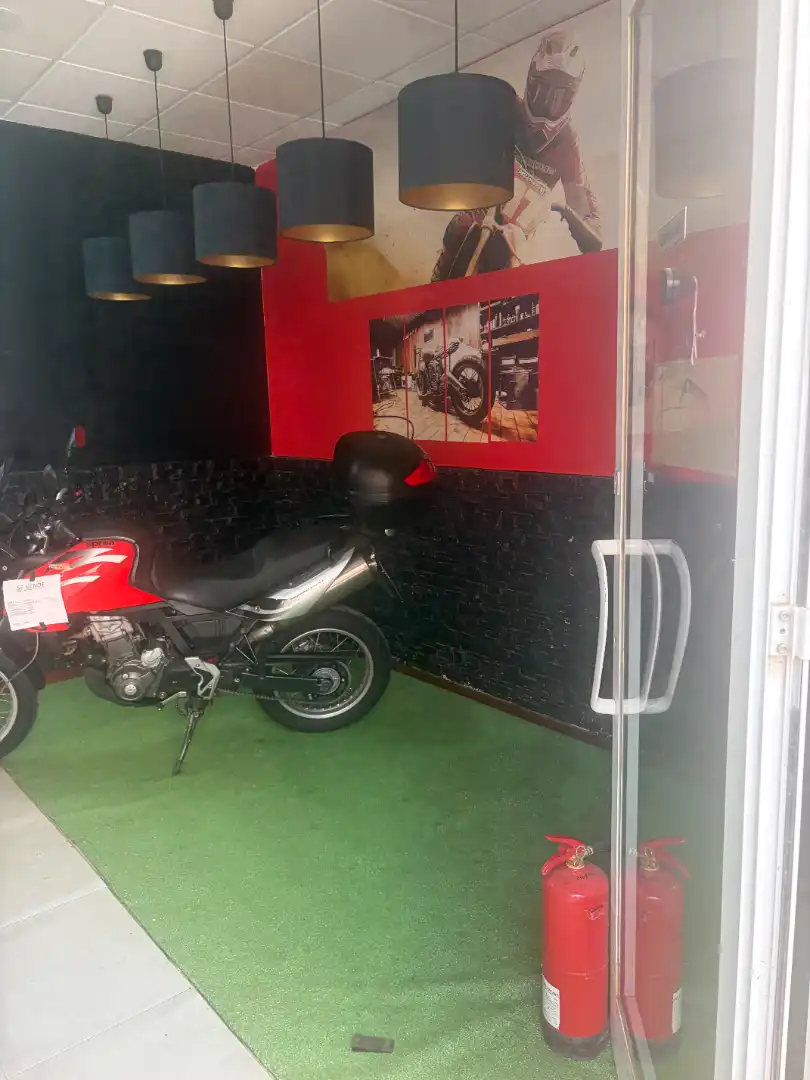 Local comercial en traspaso en Catarroja
