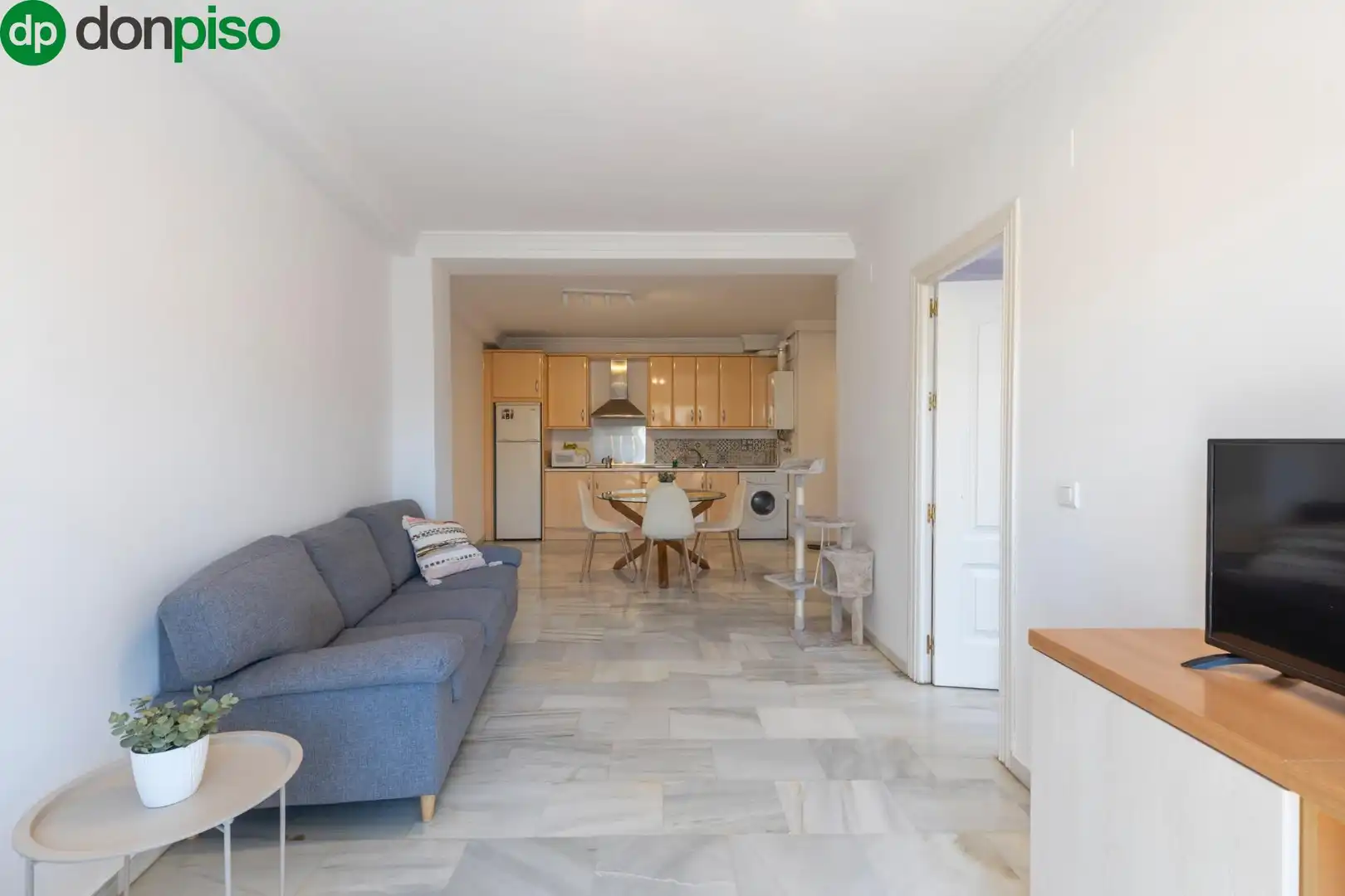 Wohnzimmer von Wohnung zum Verkauf in Granada mit Klimaanlage, Heizung und Terrasse