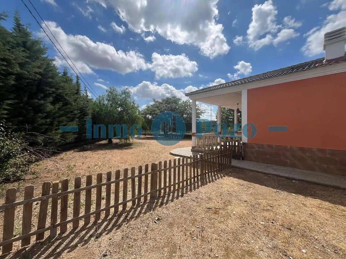 Chalet con piscina en venta en Almendralejo, imagen 21