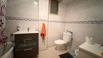 Bathroom of Flat for sale in  Valencia Capital  with Air Conditioner, Parquet flooring and Balcony