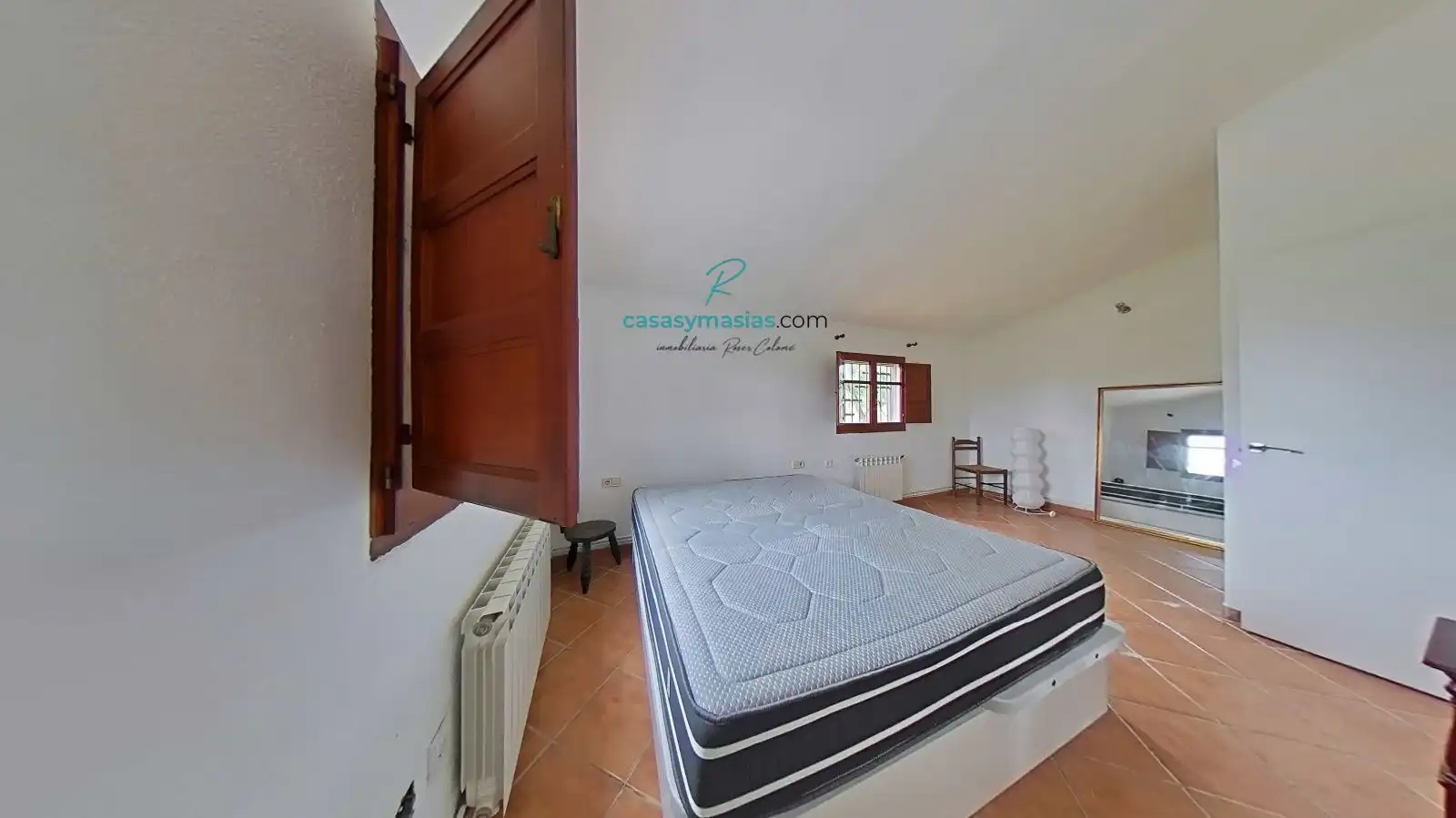 Country homes for sale in Alió  with Air Conditioner, Heating and Private garden