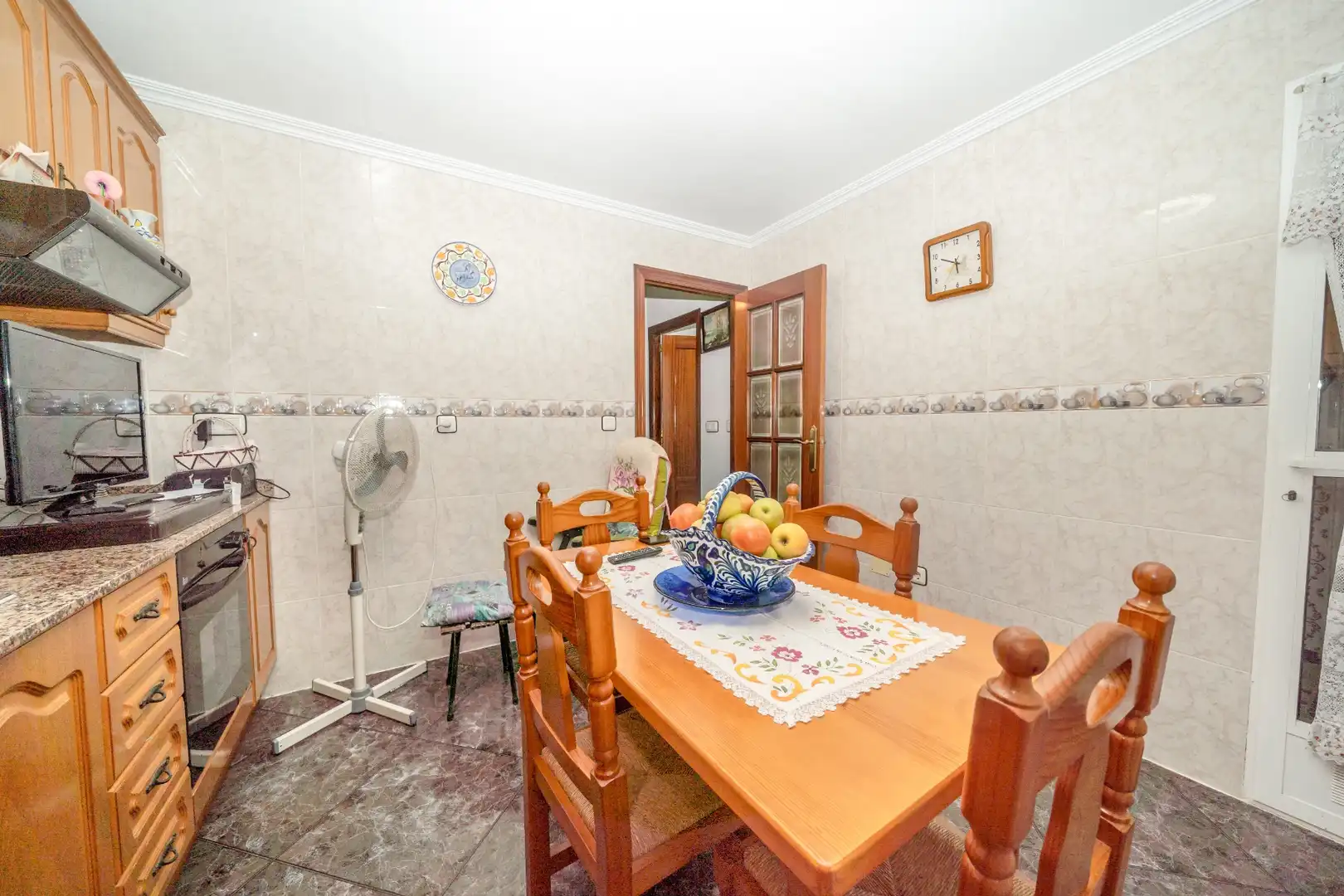 Menjador de Casa adosada en venda en San Pedro del Pinatar amb Aire condicionat, Jardí privat i Terrassa