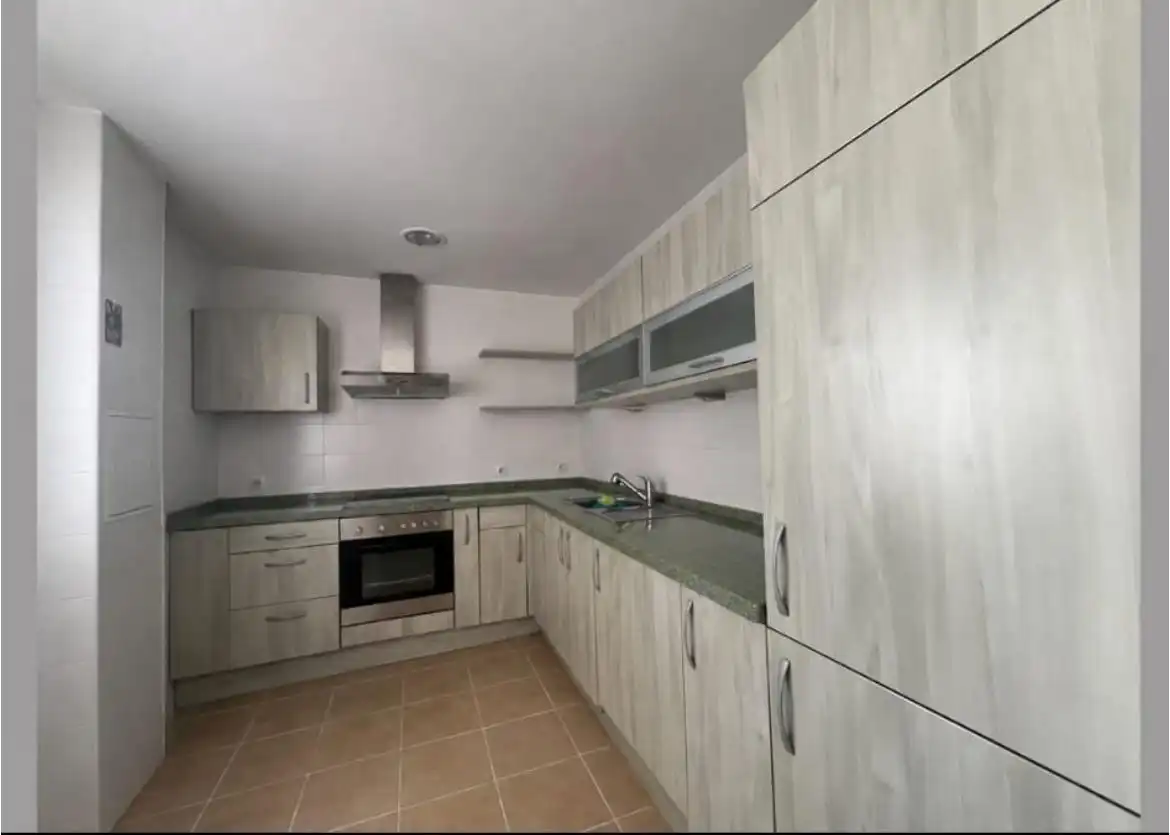 Wohnung zur Miete in Puertas del sur - Guadabajaque