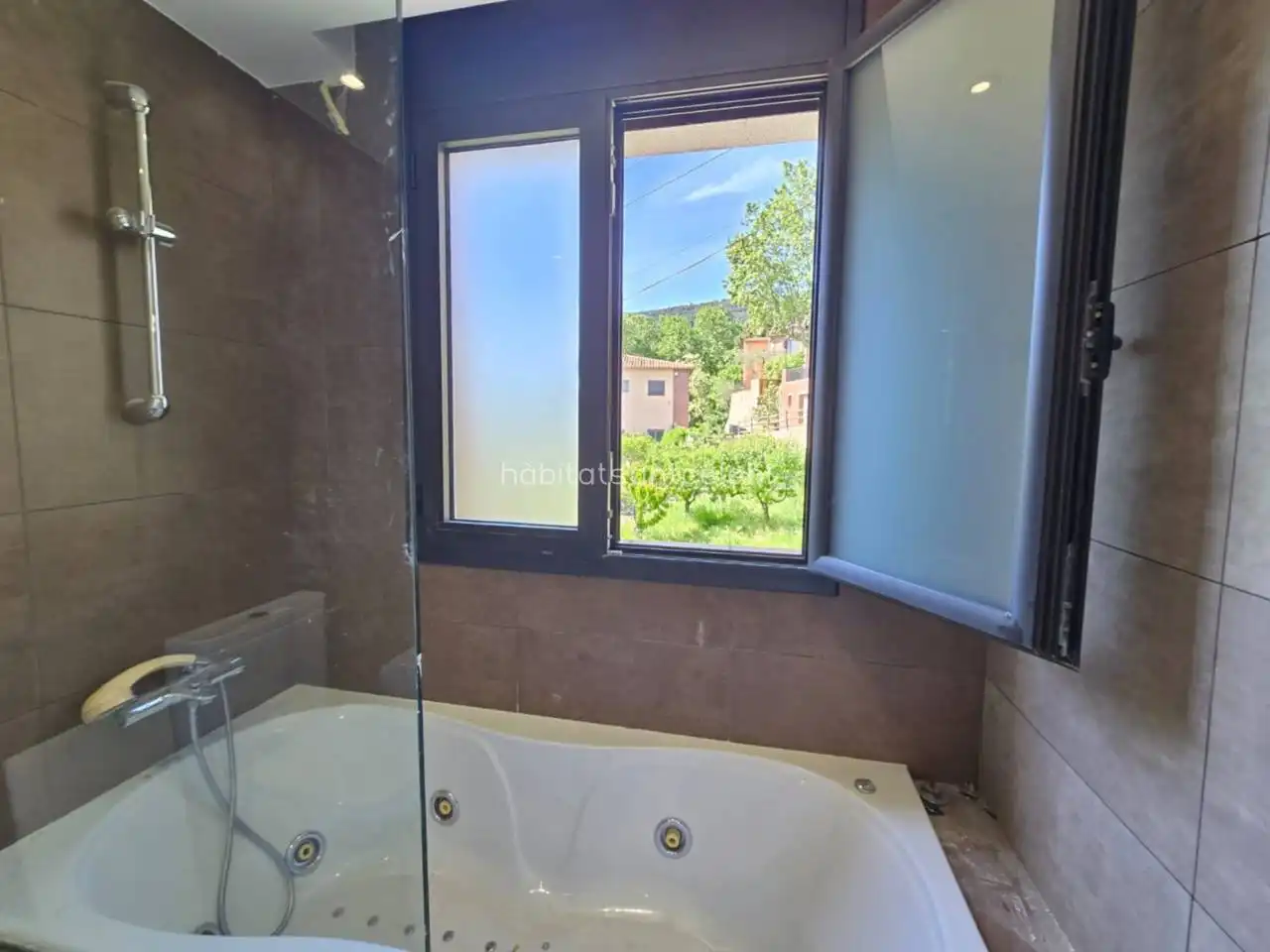 Baño de Casa adosada en venta en Campins con Aire acondicionado, Calefacción y Terraza