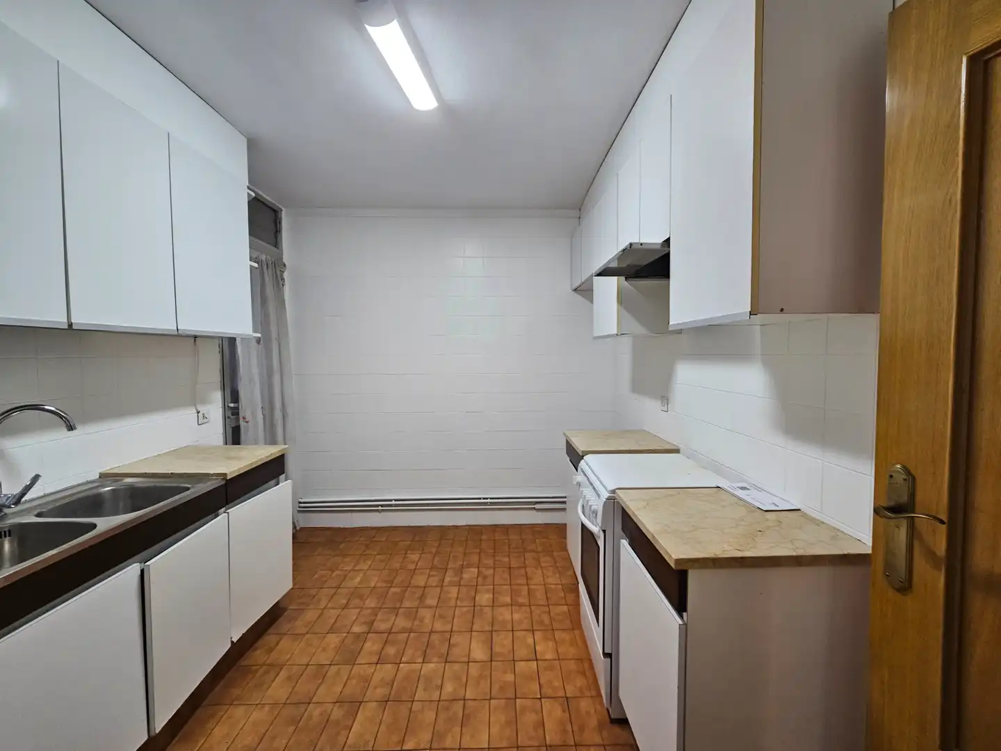Küche von Wohnung zum Verkauf in Terrassa mit Heizung und Balkon